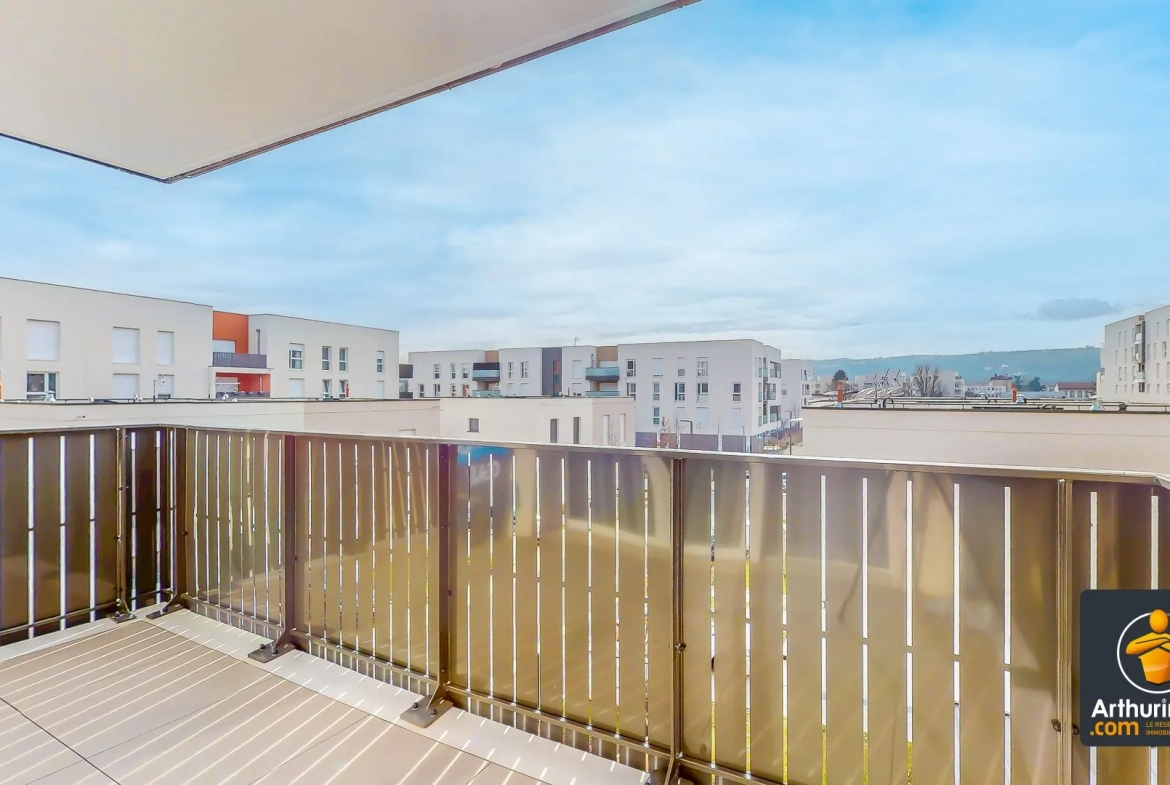Appartement 3 pièces moderne avec balcon à Givors – Livraison 2025 