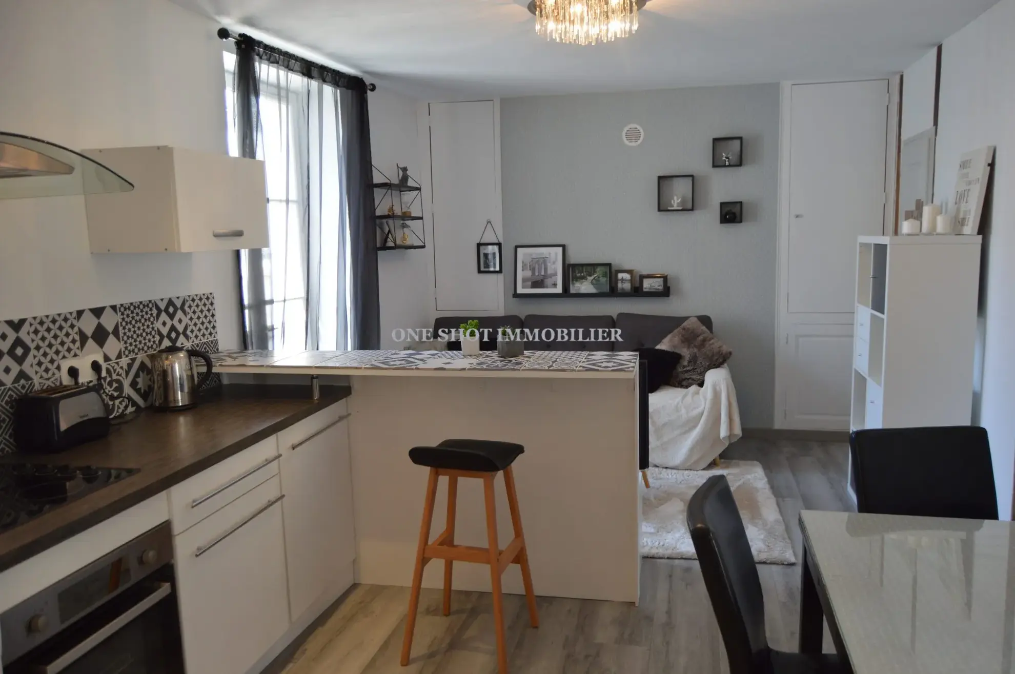 Charmant appartement T2 à Orléans avec cave et proximité des transports 