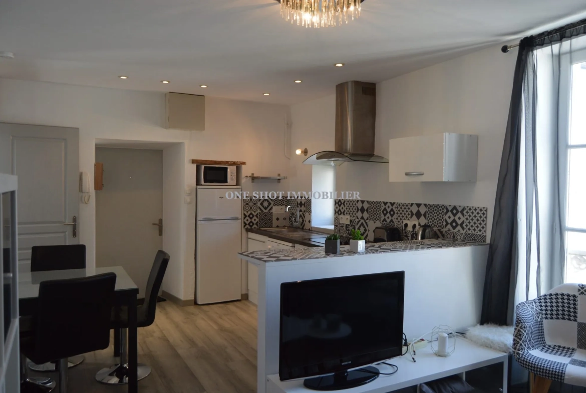 Charmant appartement T2 à Orléans avec cave et proximité des transports 