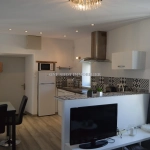 Charmant appartement T2 à Orléans avec cave et proximité des transports