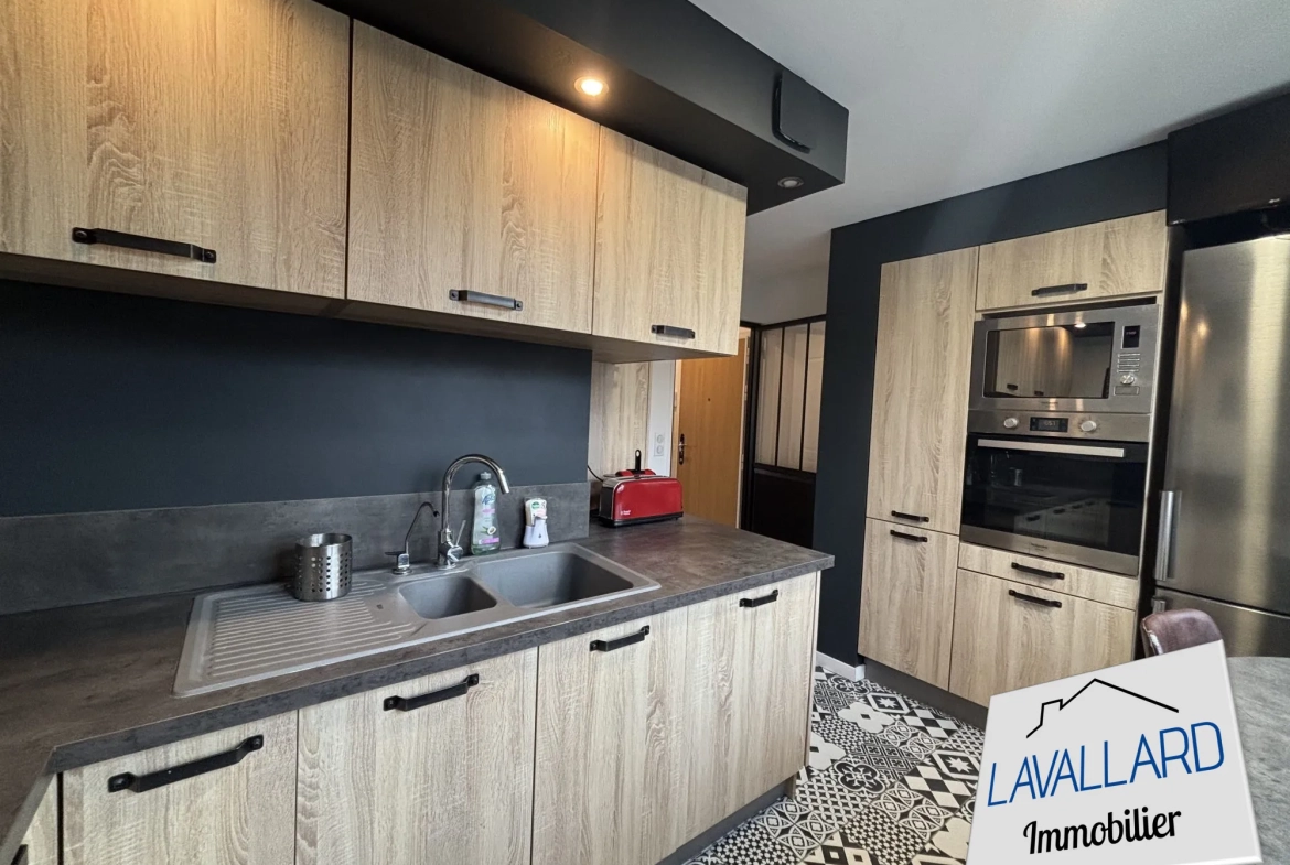 Appartement 78 m² à Amiens Plein Sud avec 3 chambres, garage et cave 