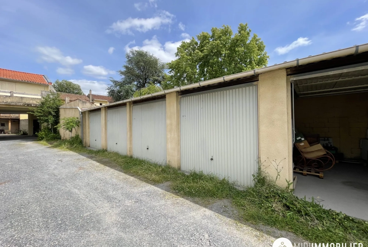 Garage à vendre de 17,21 m² à Albi, secteur Madeleine - Pelissier 