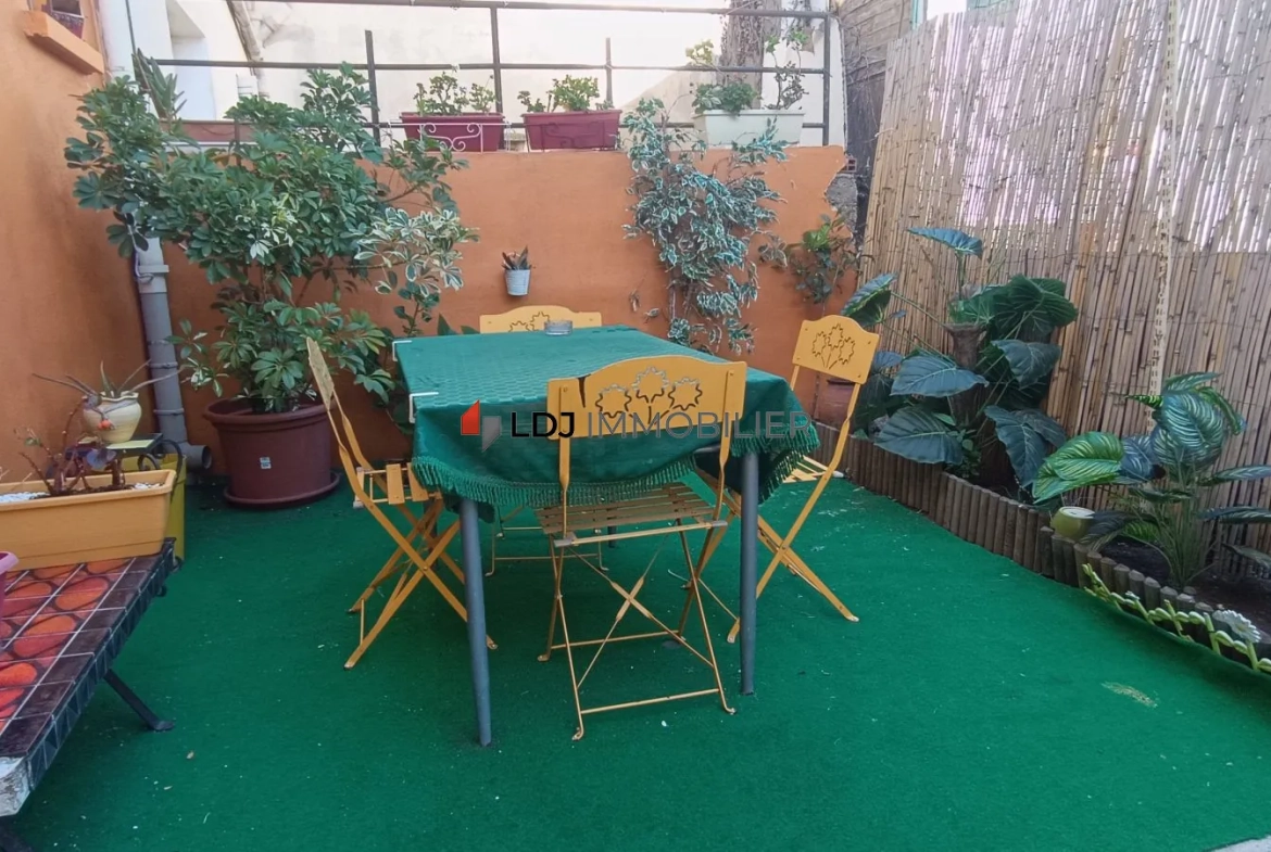 À vendre maison 4/5 pièces de 86 m² à Torcatis, Perpignan 