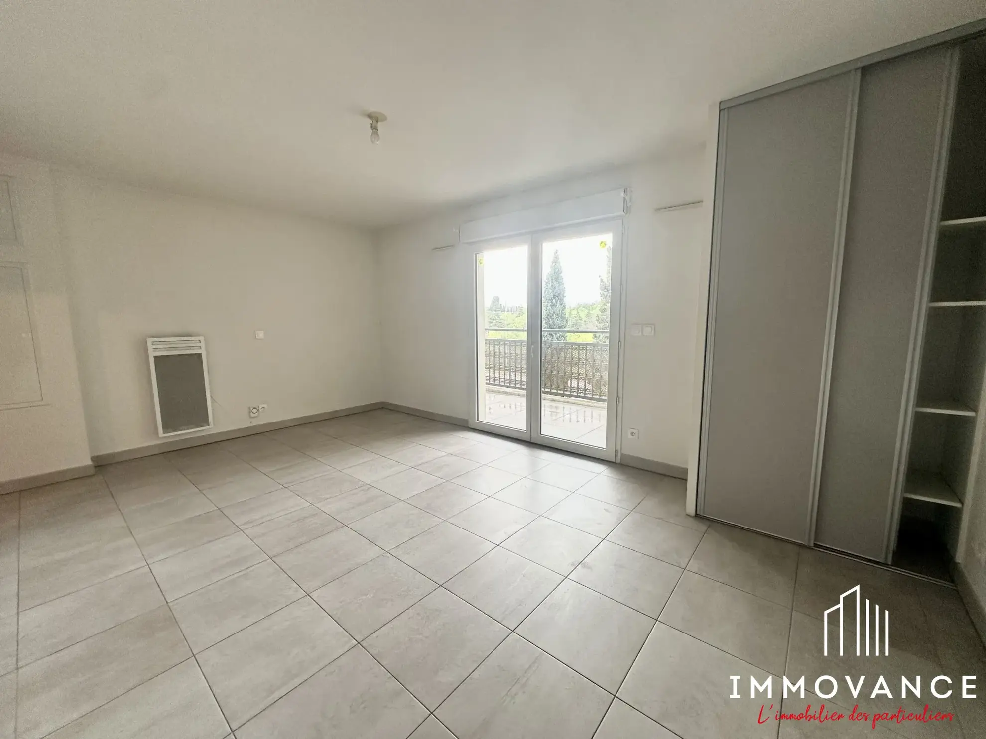 Studio à vendre à Montpellier, secteur Hôpitaux & Facultés, terrasse et parking inclus 