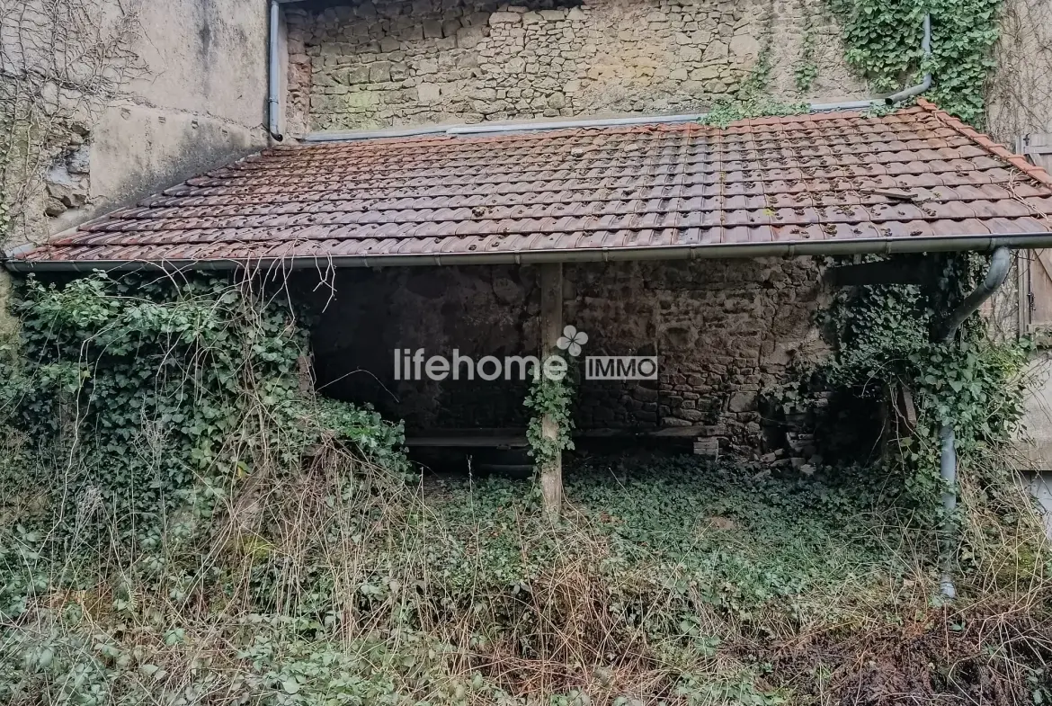 Ferme ancienne à rénover avec potentiel à Saint-Vaury (23320) 