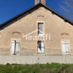 Maison ancienne à rénover avec potentiel exceptionnel à La Guerche-sur-l'Aubois