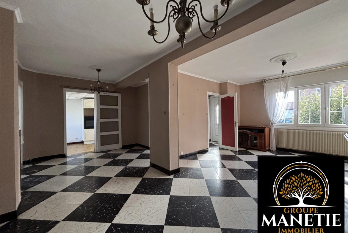 Maison familiale de 3 chambres à Arras avec garage et véranda 