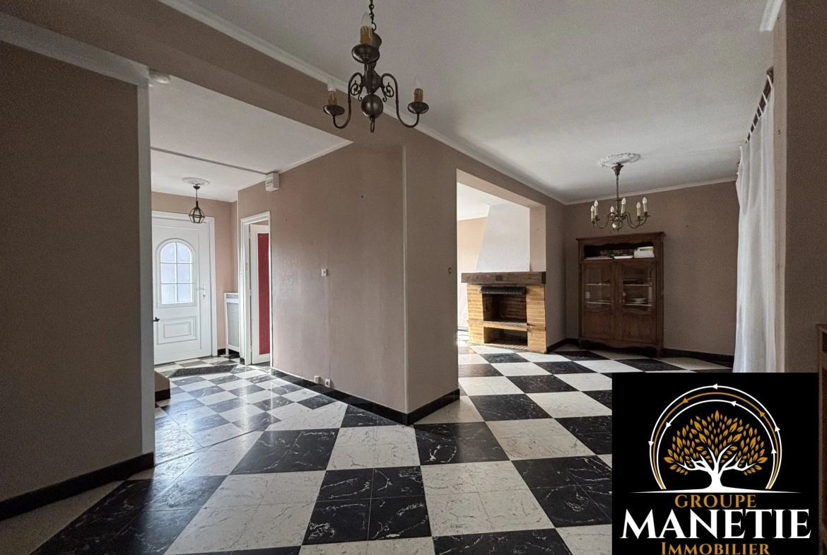 Maison familiale de 3 chambres à Arras avec garage et véranda 