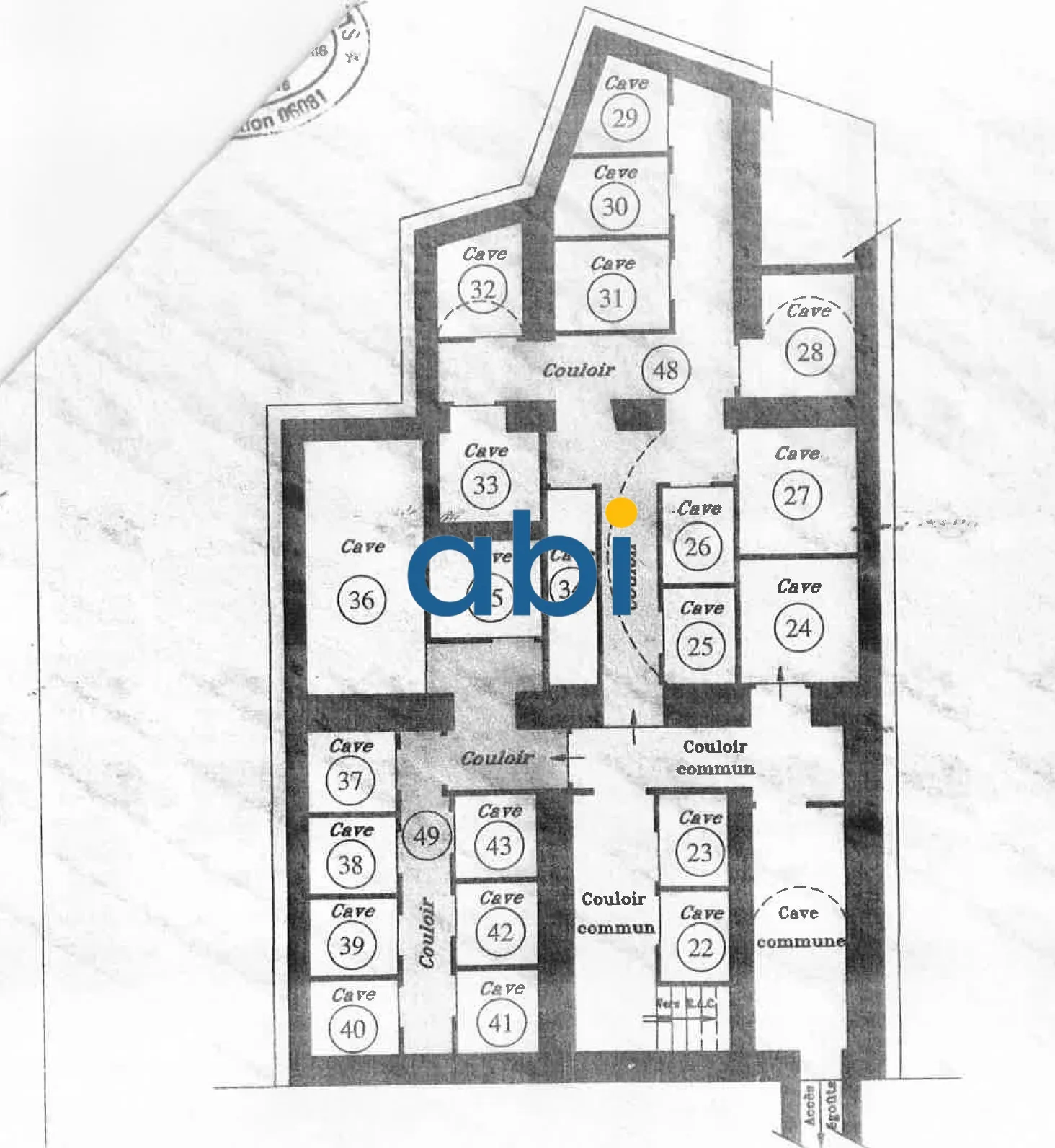 Vente de Cave Spacieuse de 80 m² dans le 9e à Paris, Idéal Stockage 
