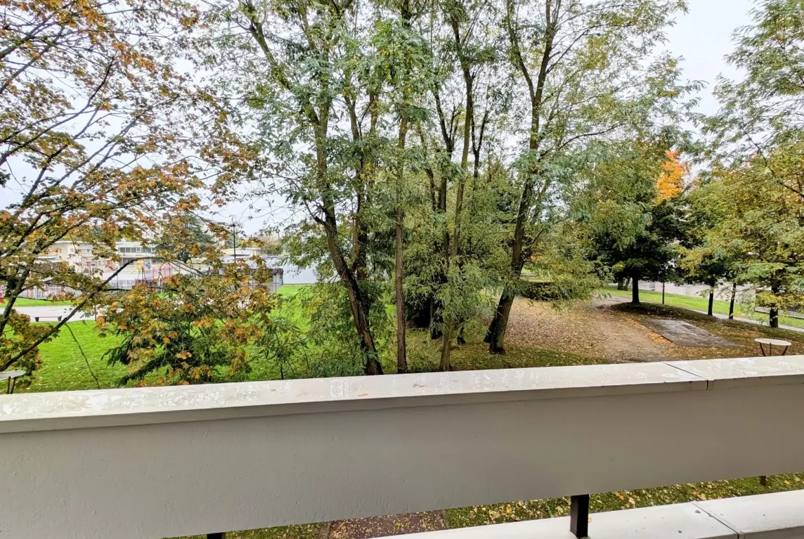 Vente d'un appartement 3 pièces lumineux à Élancourt 