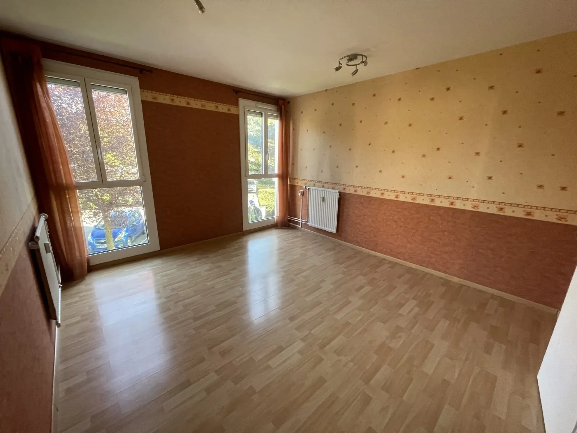 Appartement T5 à Echirolles avec balcon, vue sur le Vercors 