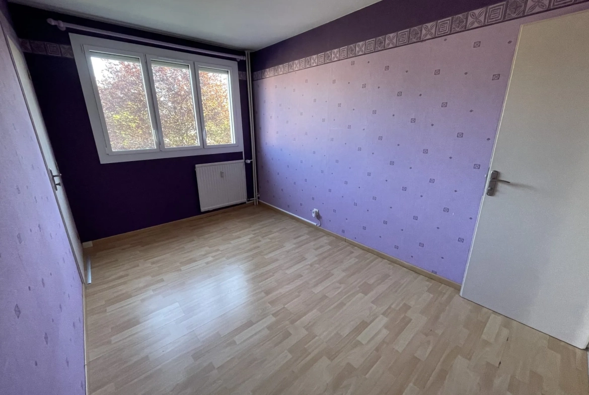 Appartement T5 à Echirolles avec balcon, vue sur le Vercors 
