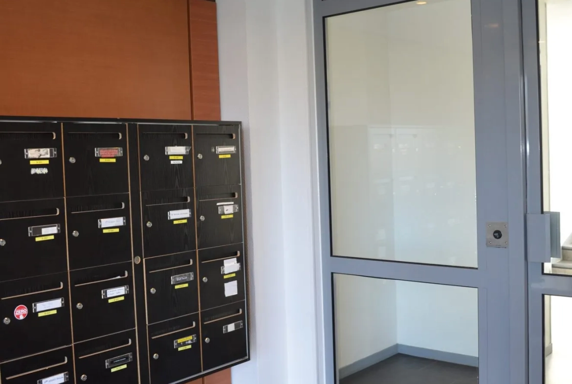 Appartement 2 pièces à vendre à Coutances – Opportunité d'investissement locatif 