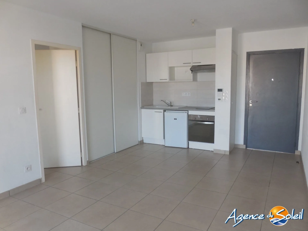 Spacieux appartement T2 avec terrasse à Port-la-Nouvelle
