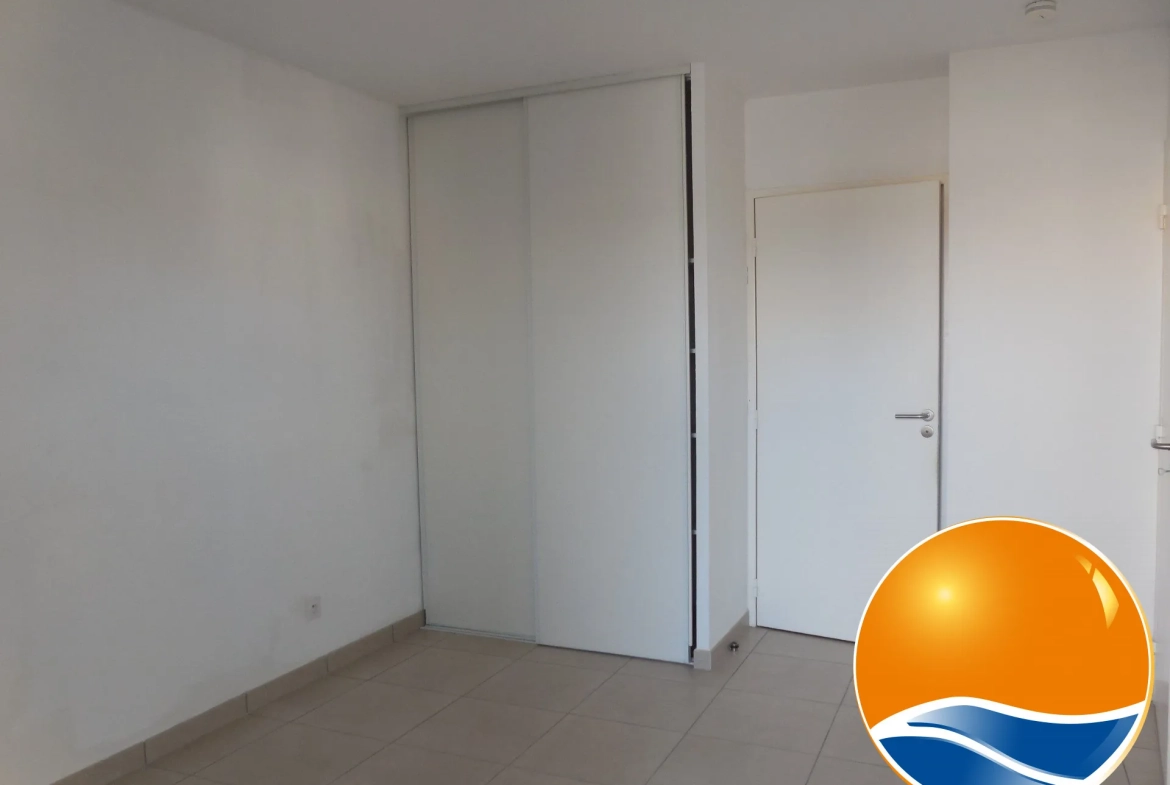 Spacieux appartement T2 avec terrasse à Port-la-Nouvelle 