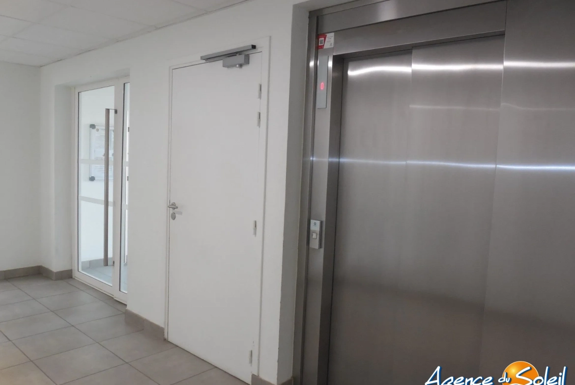 Spacieux appartement T2 avec terrasse à Port-la-Nouvelle 