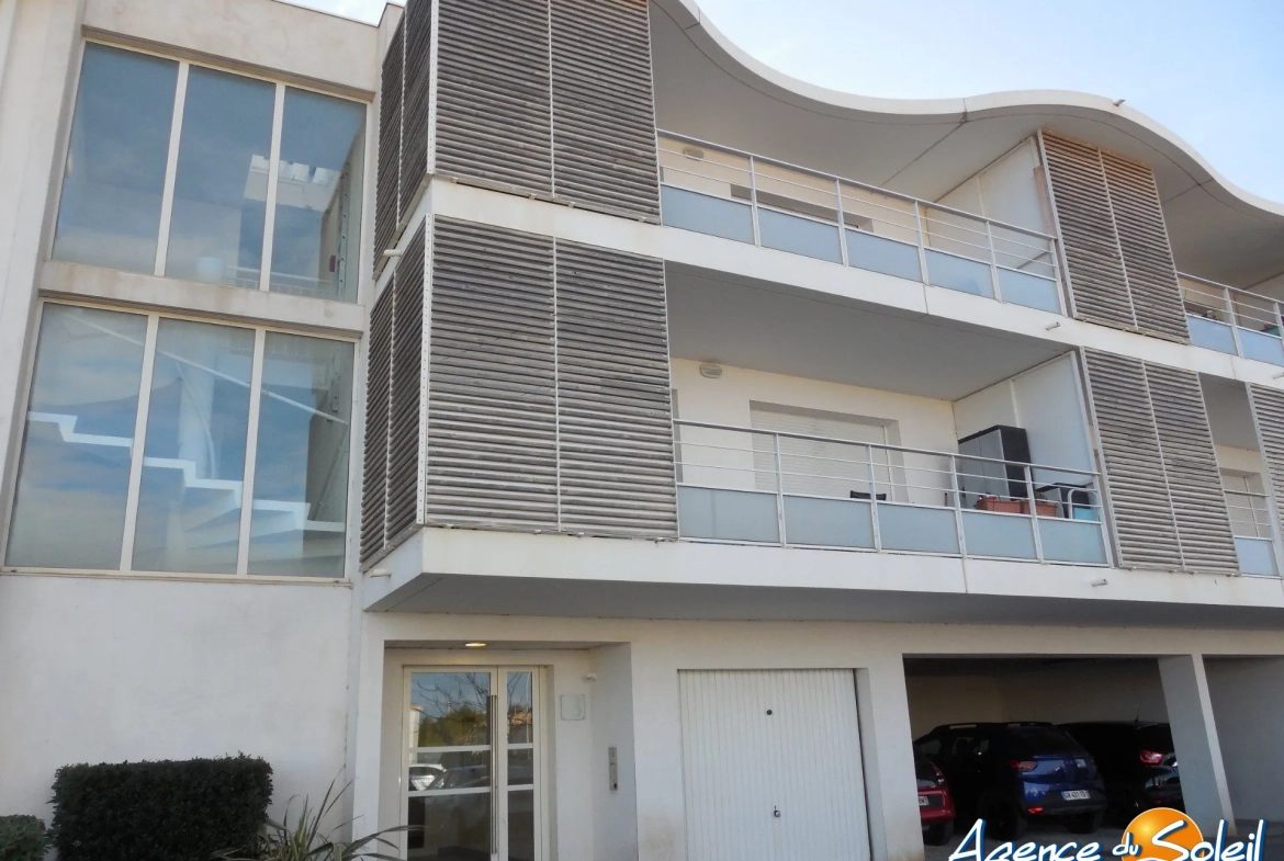 Spacieux appartement T2 avec terrasse à Port-la-Nouvelle 