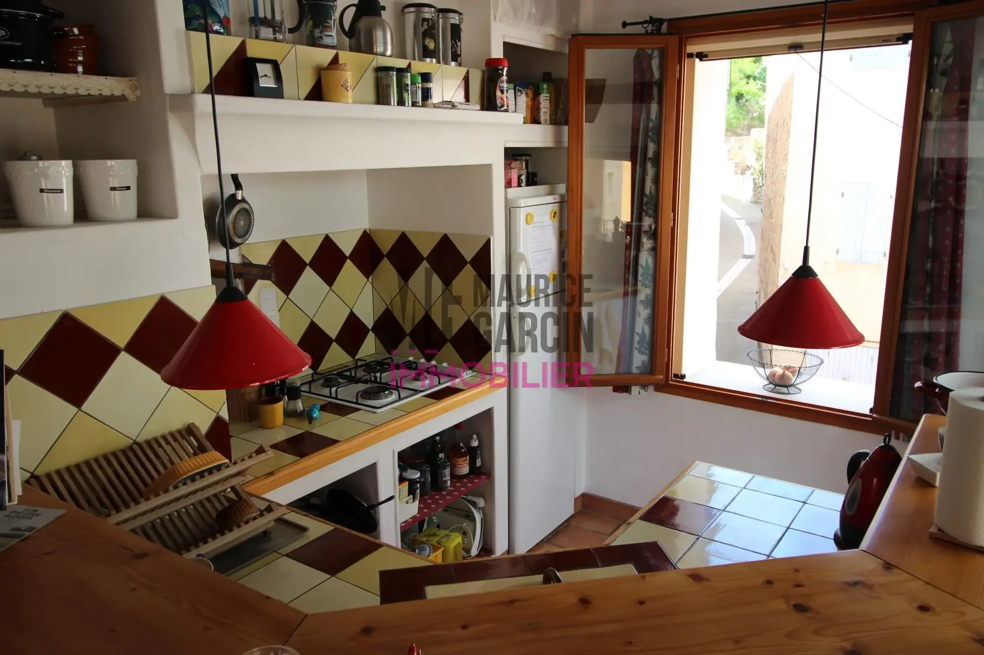 Maison de village à Beaumes de Venise avec cave et luminosité authentique 