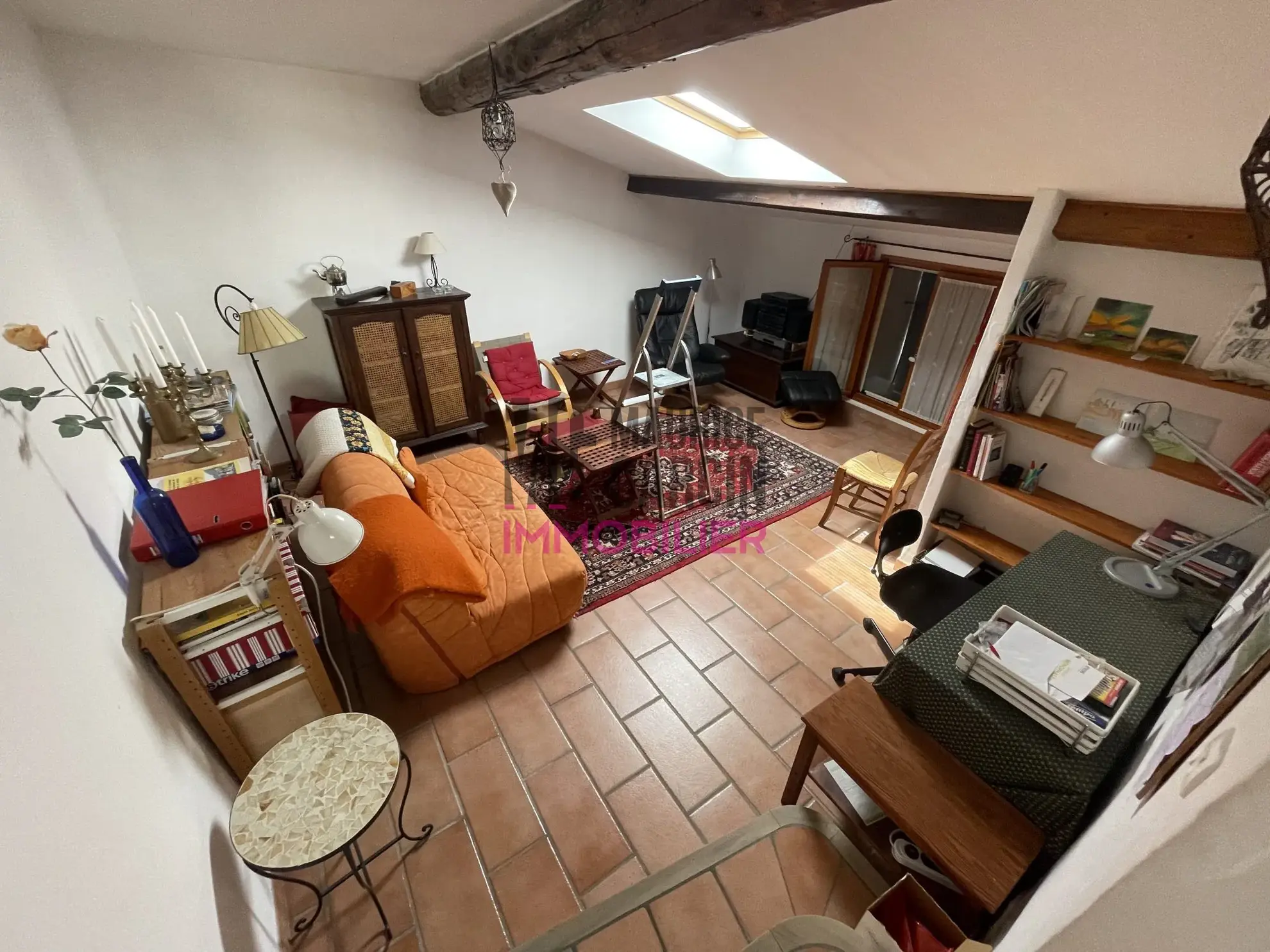 Maison de village à Beaumes de Venise avec cave et luminosité authentique 