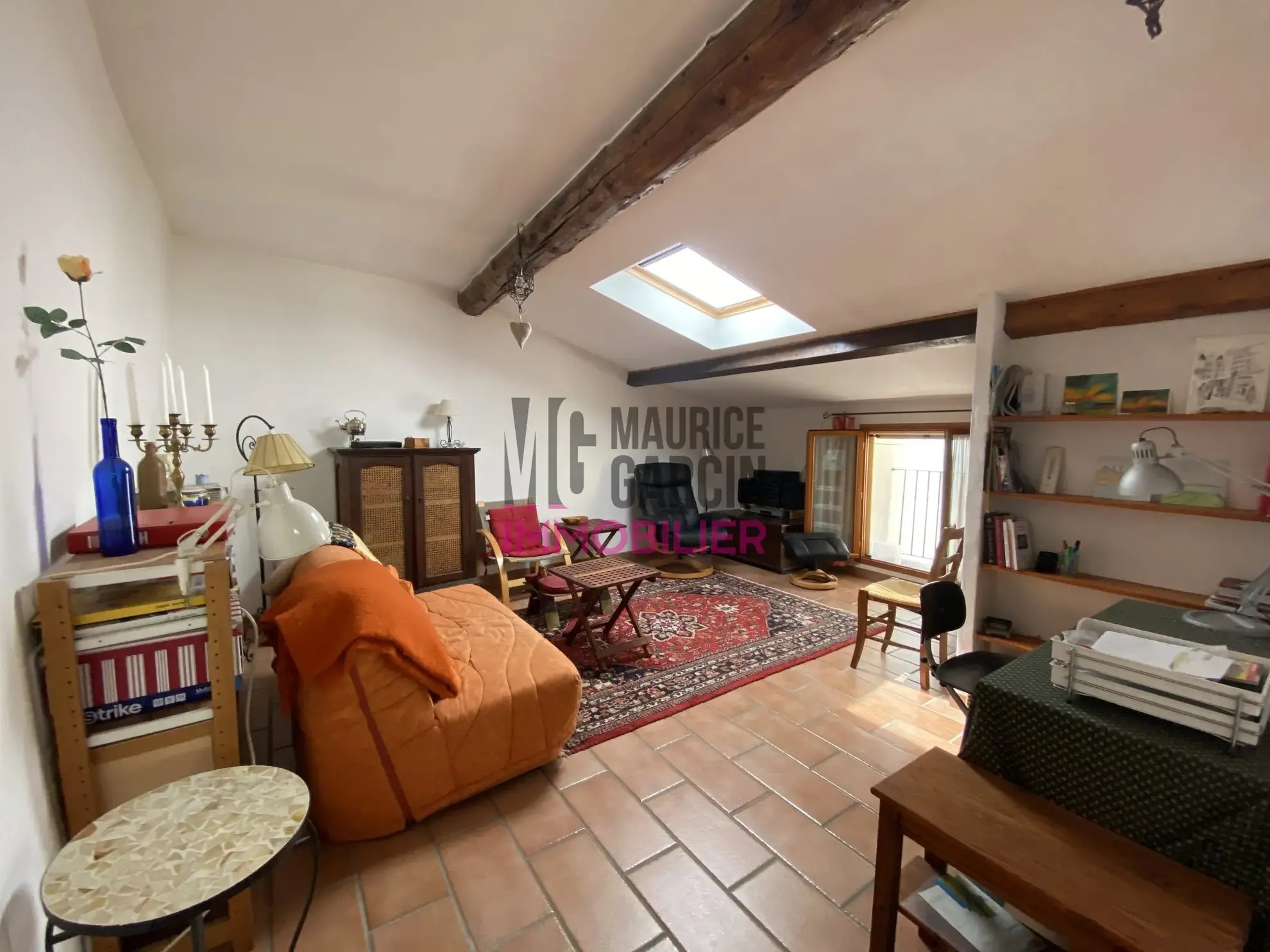 Maison de village à Beaumes de Venise avec cave et luminosité authentique 