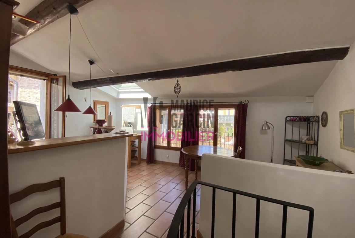 Maison de village à Beaumes de Venise avec cave et luminosité authentique 