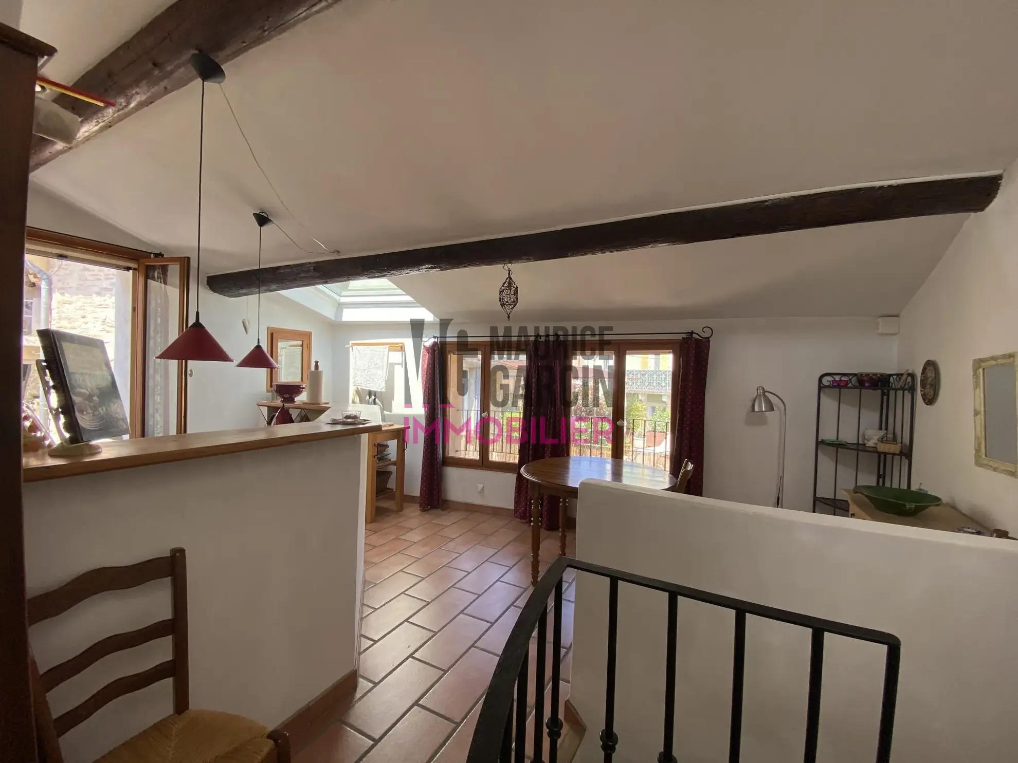 Maison de village à Beaumes de Venise avec cave et luminosité authentique 