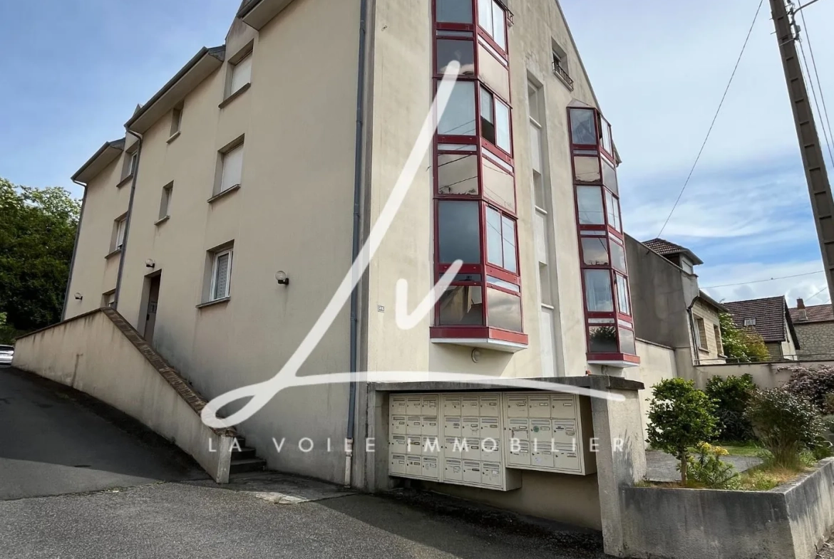 Studio à vendre à Caen proche du campus I avec terrasse 