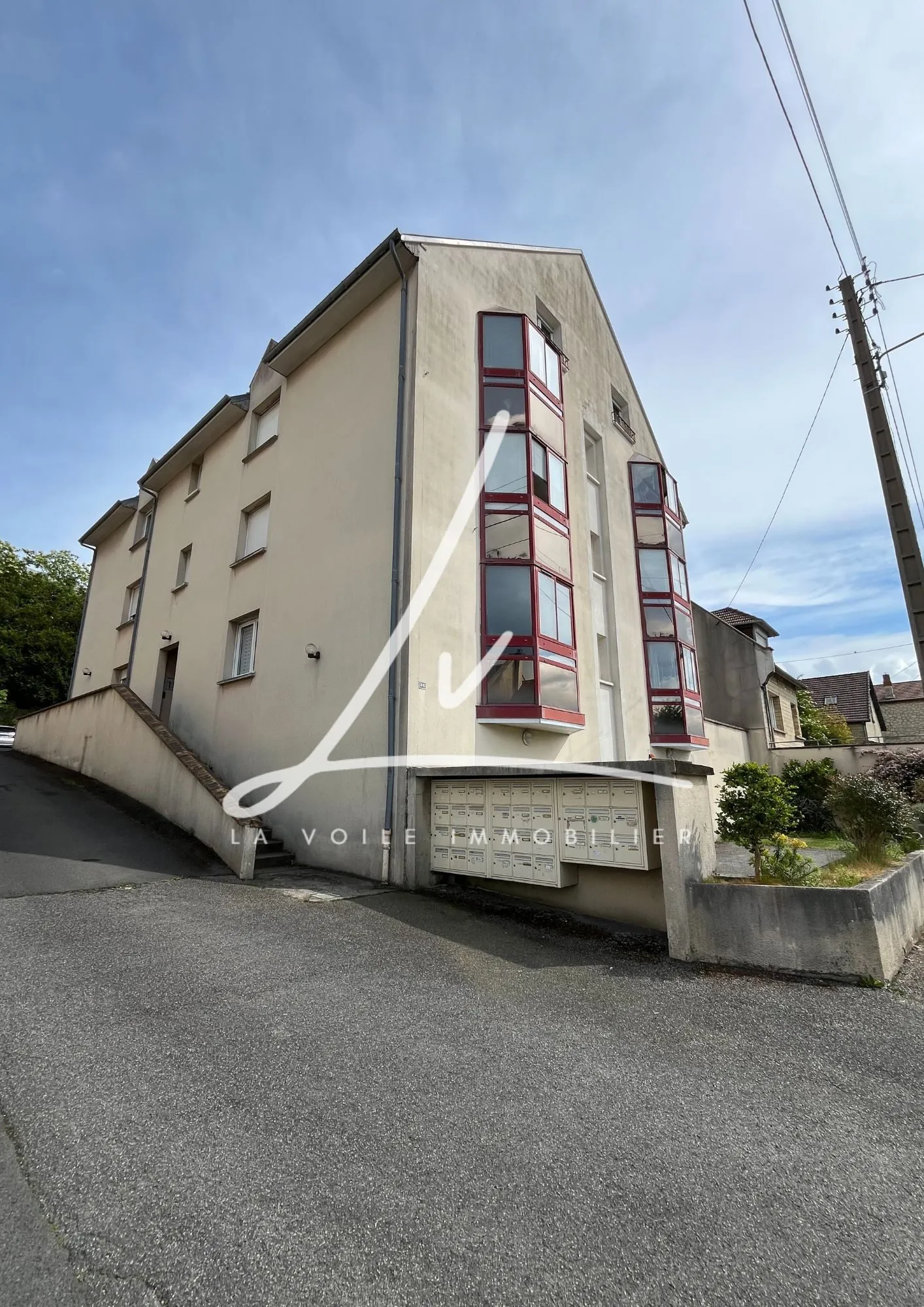 Studio à vendre à Caen proche du campus I avec terrasse 