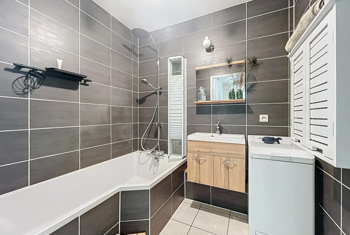 Appartement 2 pièces de 48 m² à Metz Sablon proche gare 