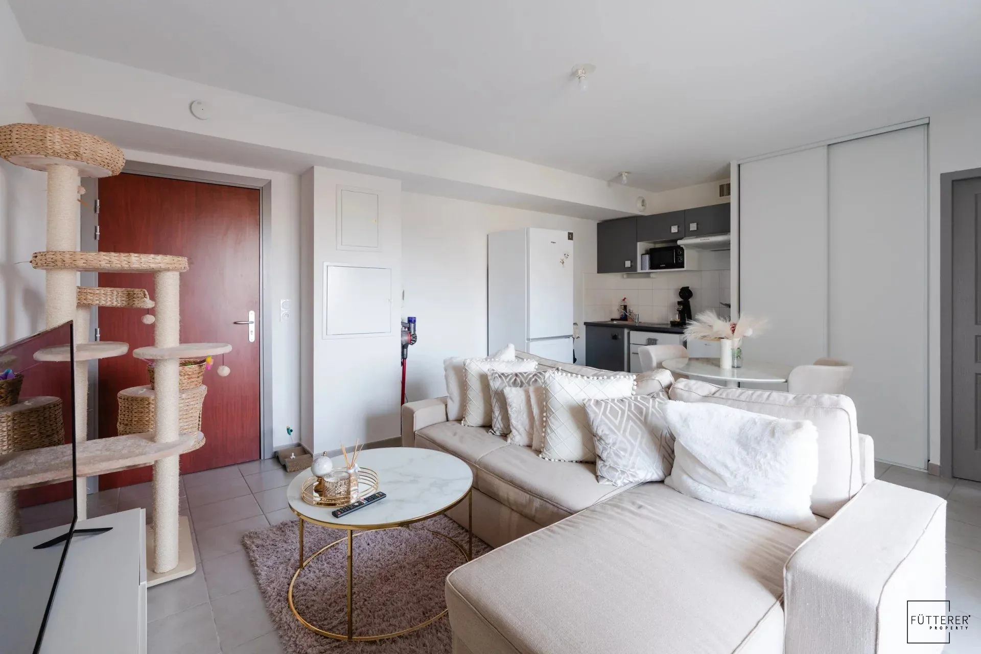 Appartement 2 pièces avec balcon à vendre à Narbonne, résidence sécurisée 