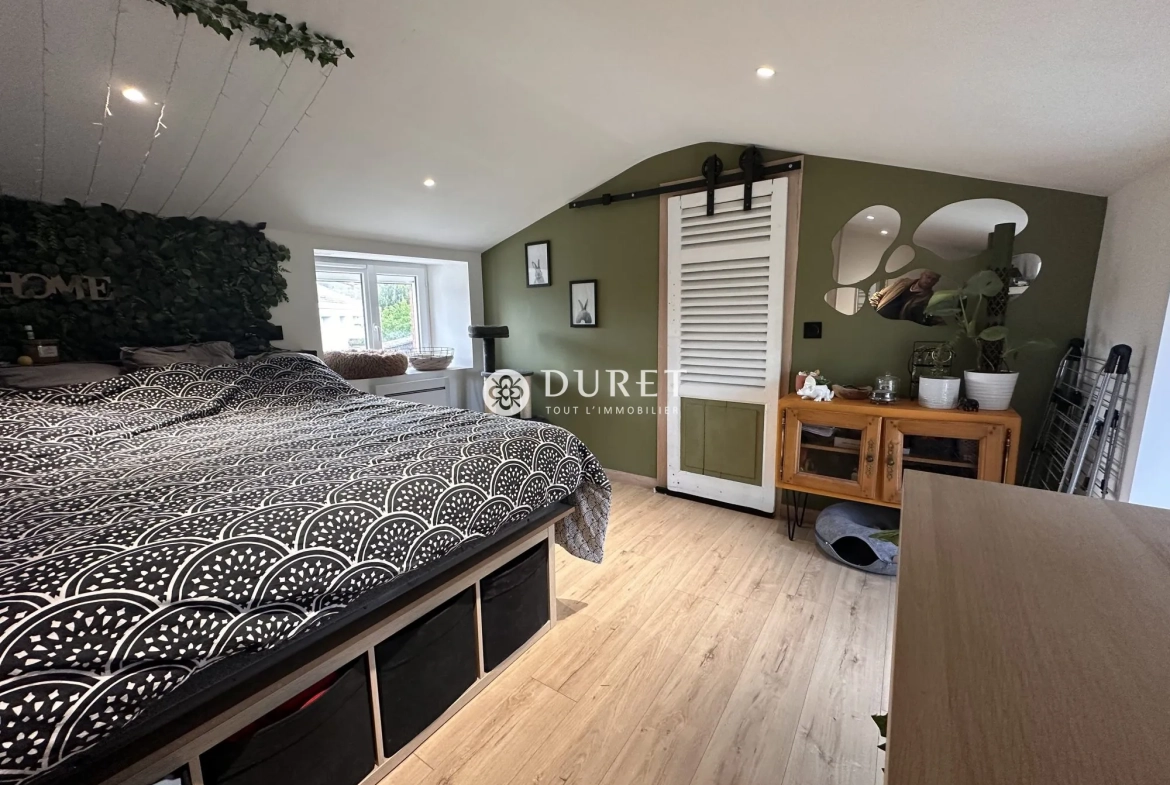 Maison de bourg rénovée à Montaigu-Vendée - Charmante et fonctionnelle 