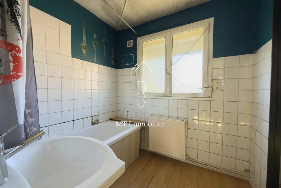 Maison de plain-pied à vendre à Beaurainville avec grand terrain et cave 