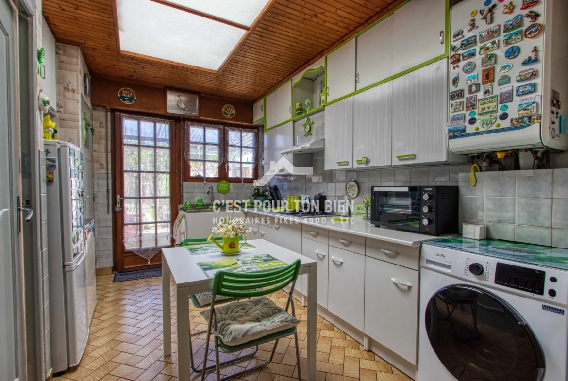 Maison 3 chambres avec jardin à Hellemmes-Lille, proche commodités 