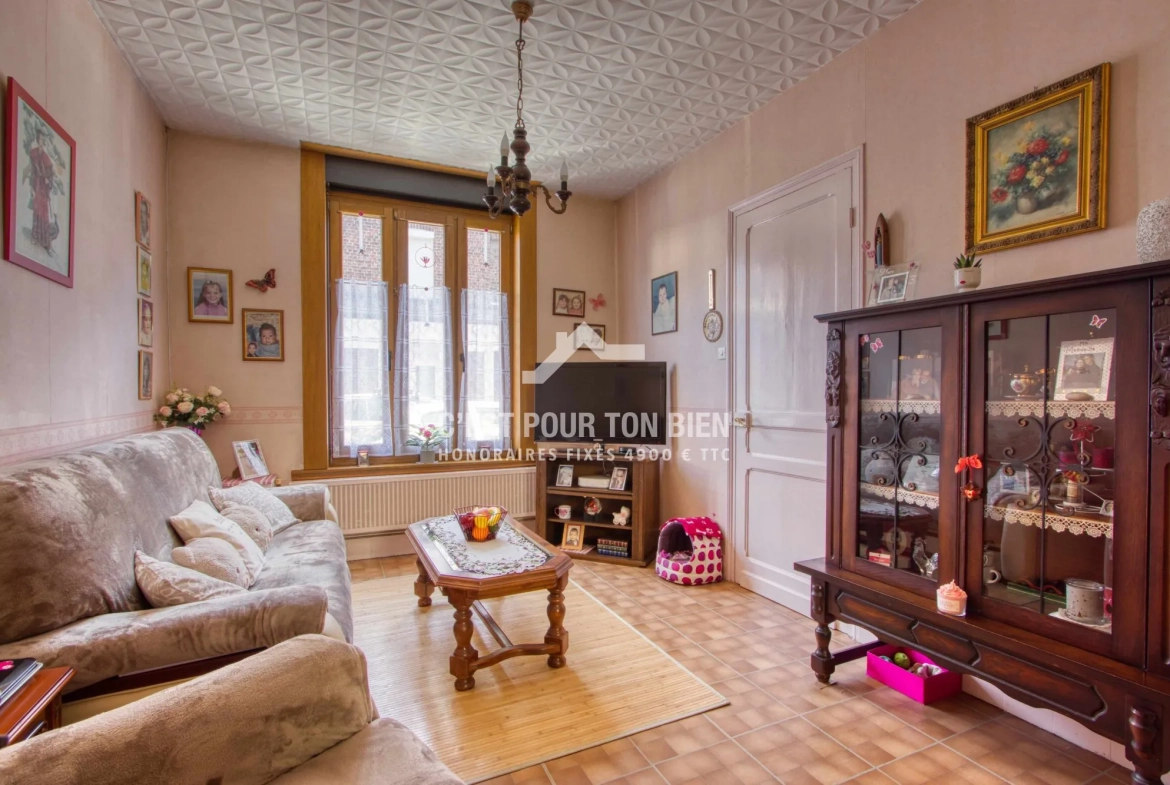Maison 3 chambres avec jardin à Hellemmes-Lille, proche commodités 