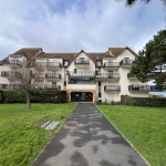 Charmant appartement vue mer à vendre à Cabourg, 24 m²