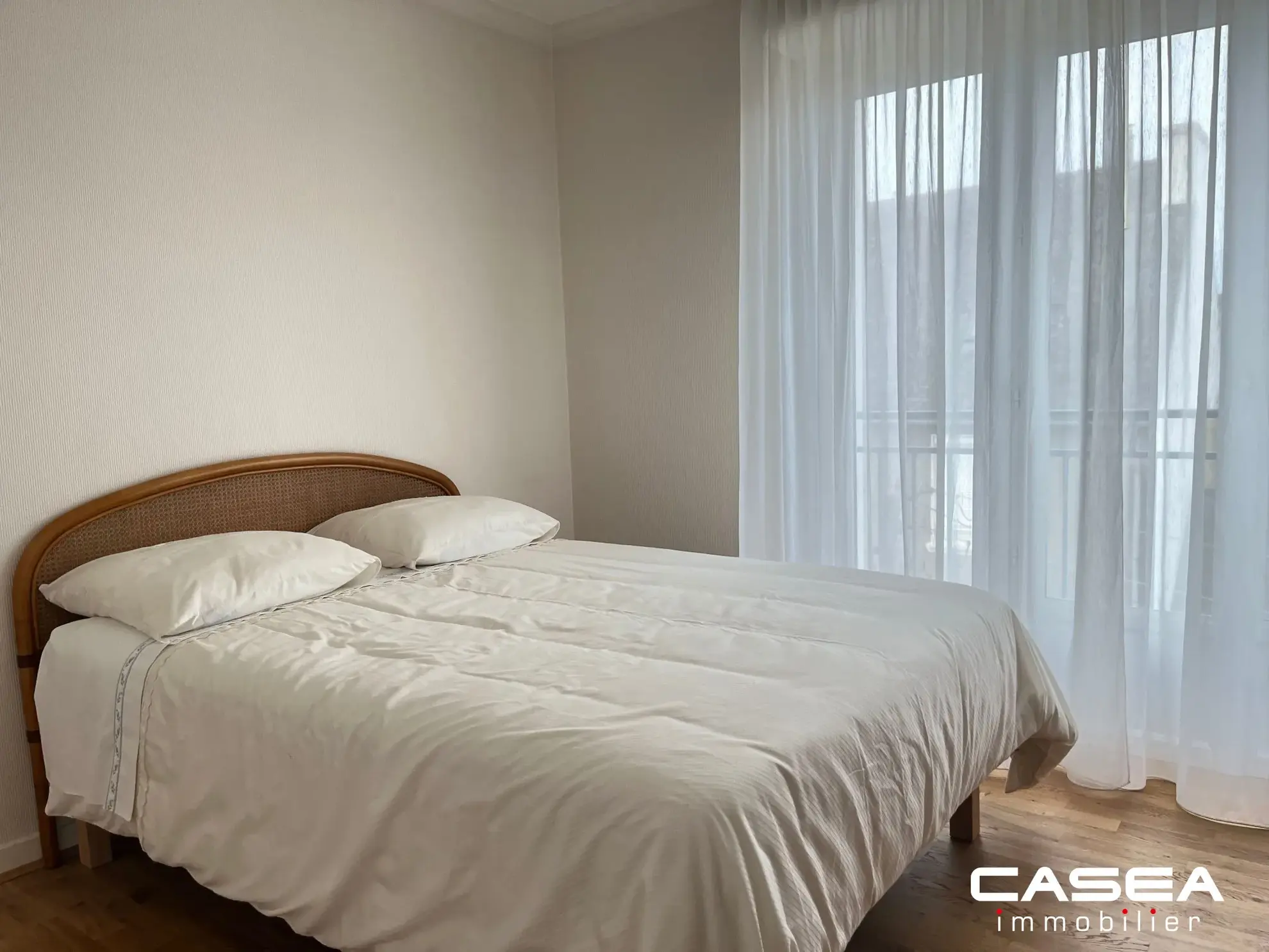 Appartement 2 pièces avec garage et balcon plein sud à Quimper 