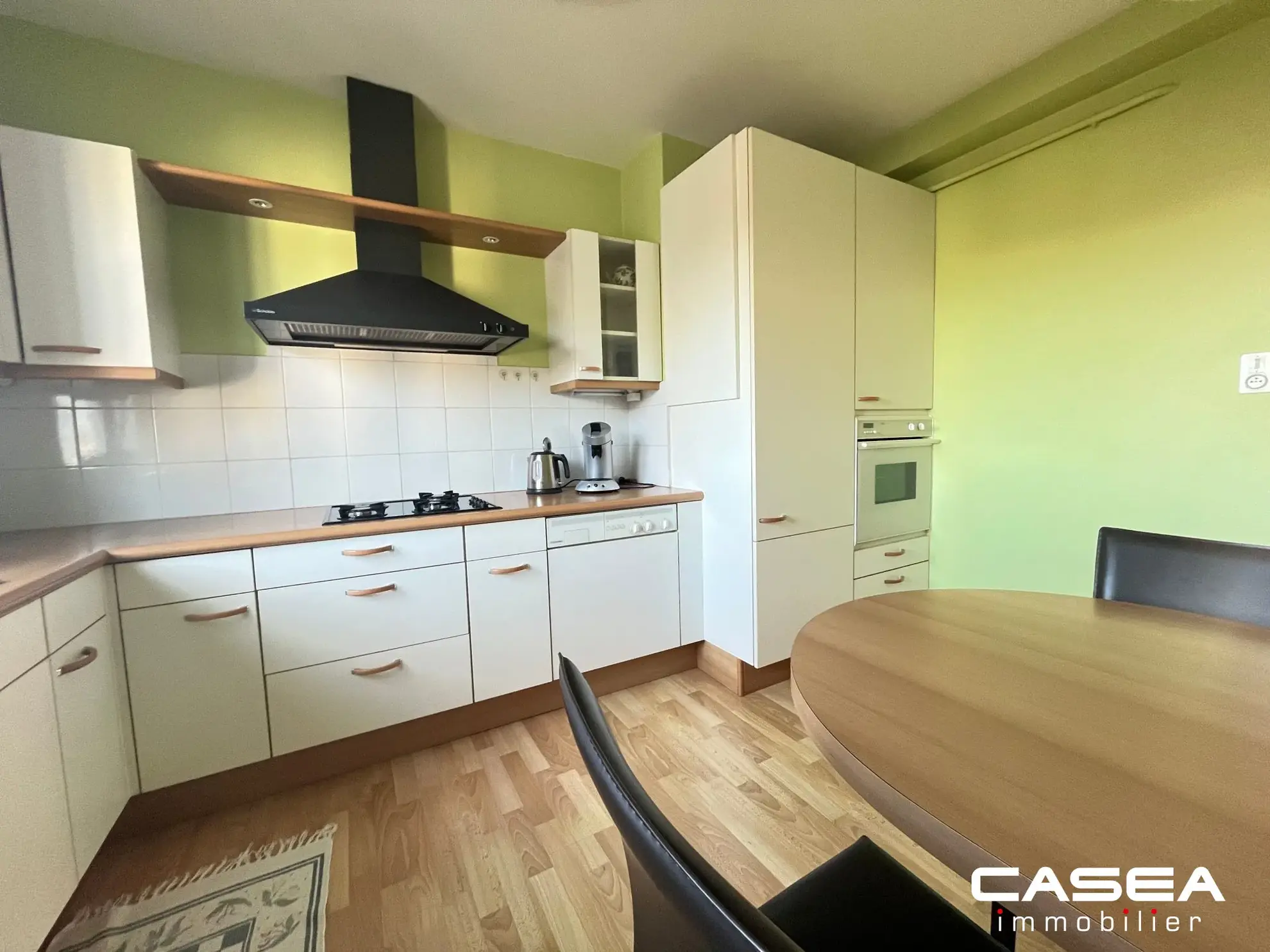 Appartement 2 pièces avec garage et balcon plein sud à Quimper 