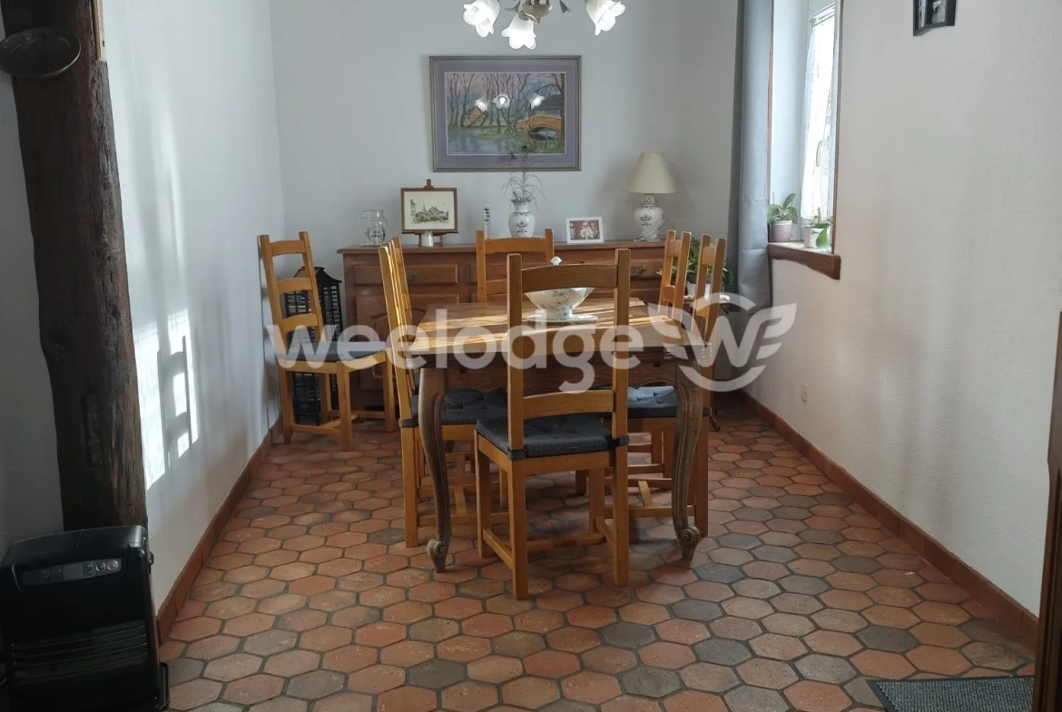 Magnifique maison ancienne de 102 m² avec 2 garages et terrain à Les Authieux-sur-le-Port-Saint-Ouen 