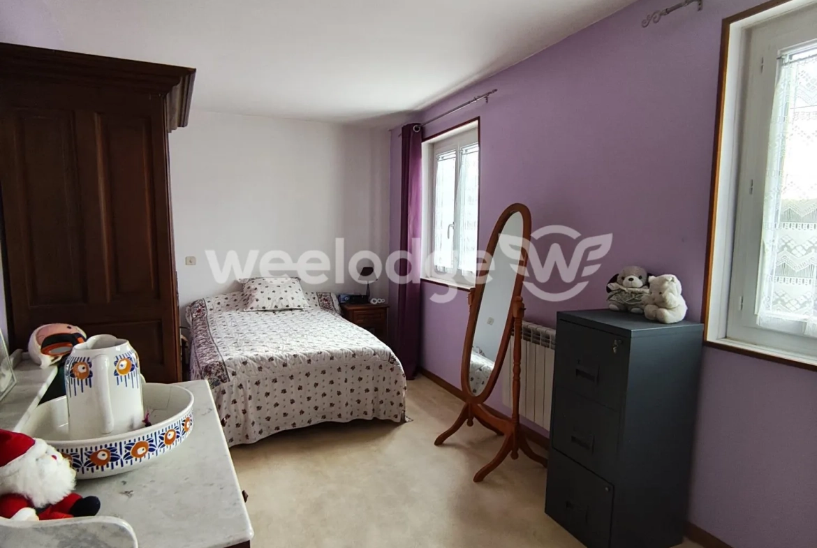 Magnifique maison ancienne de 102 m² avec 2 garages et terrain à Les Authieux-sur-le-Port-Saint-Ouen 