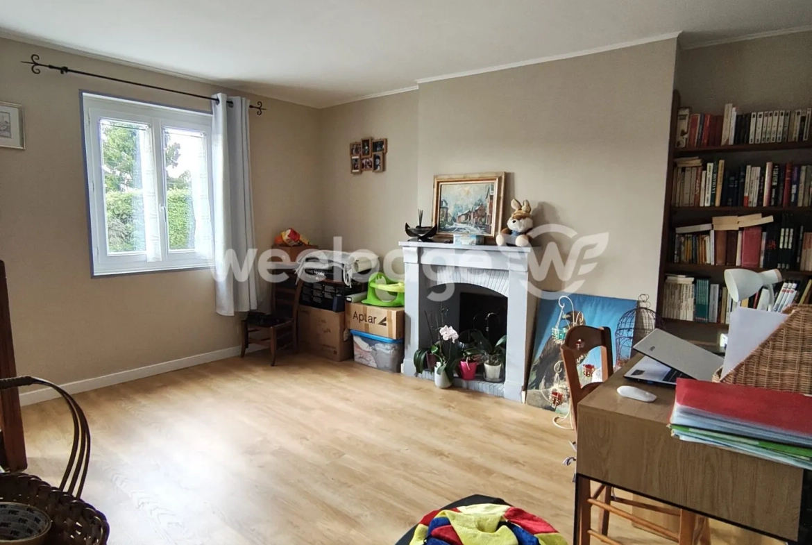 Magnifique maison ancienne de 102 m² avec 2 garages et terrain à Les Authieux-sur-le-Port-Saint-Ouen 