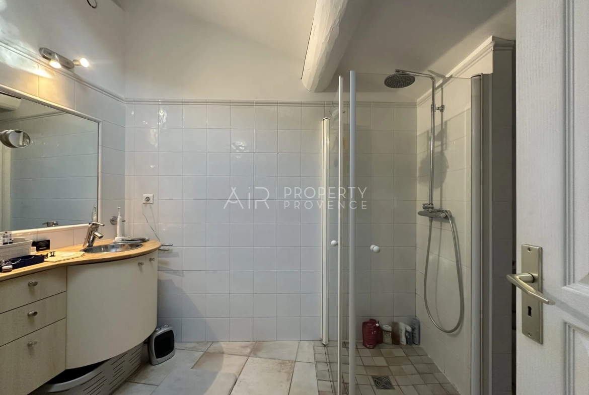 Charmant appartement duplex avec terrasse dans le Luberon - Bonniux 