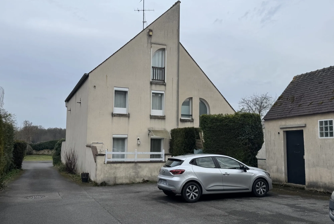 Superbe duplex 45m² avec jardin, terrasse et parking à La Chapelle-en-Serval 