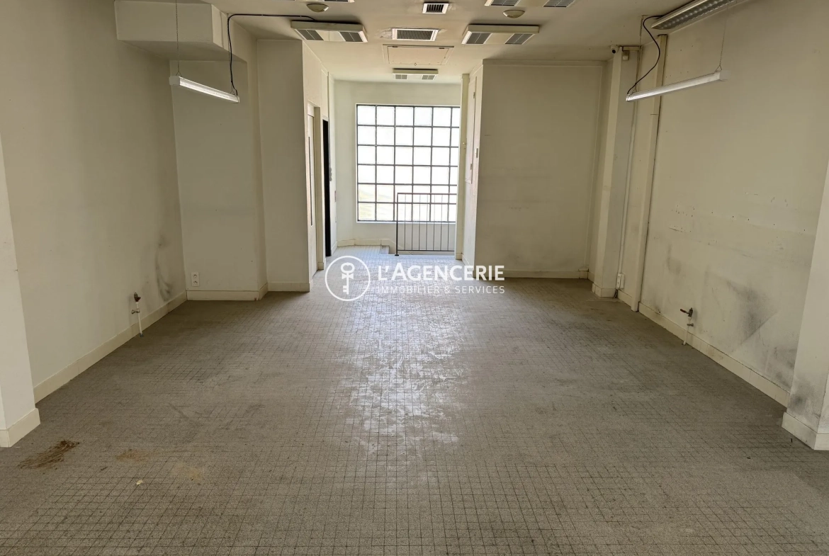 Immeuble professionnel à vendre au centre-ville d'Albi, 135 m² 