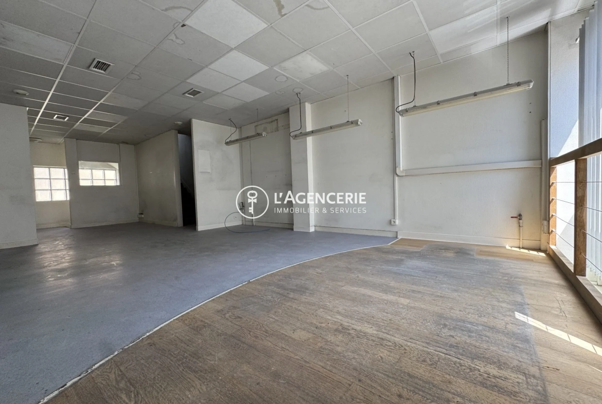Immeuble professionnel à vendre au centre-ville d'Albi, 135 m² 