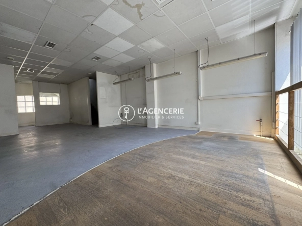 Immeuble professionnel à vendre au centre-ville d'Albi, 135 m²