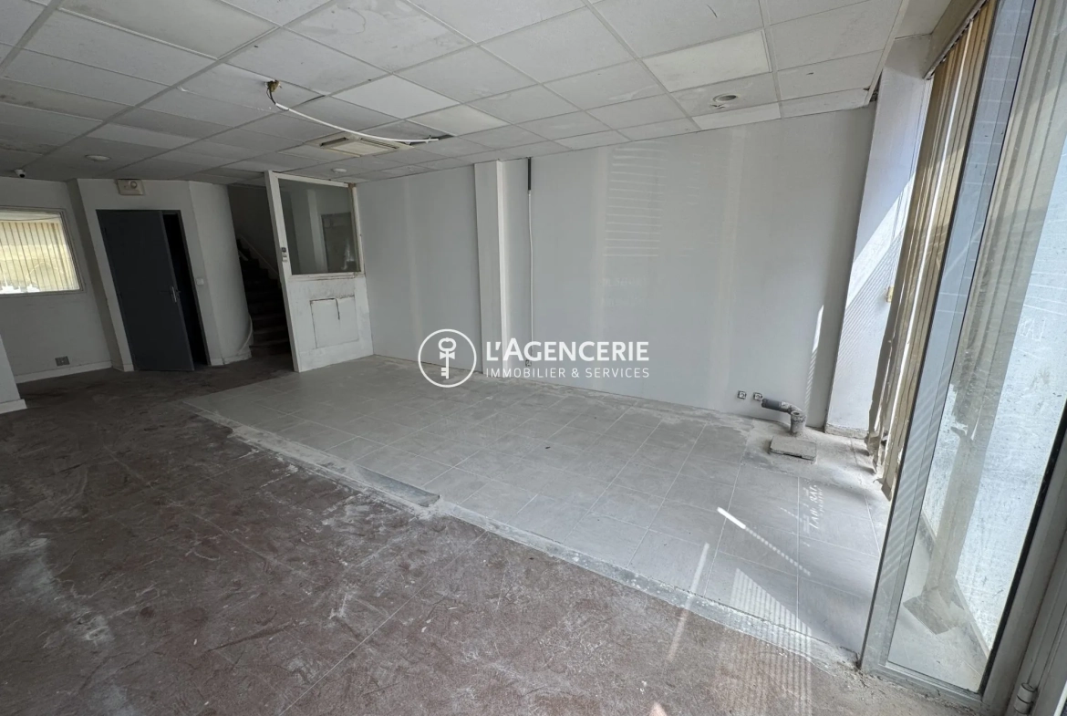 Immeuble professionnel à vendre au centre-ville d'Albi, 135 m² 