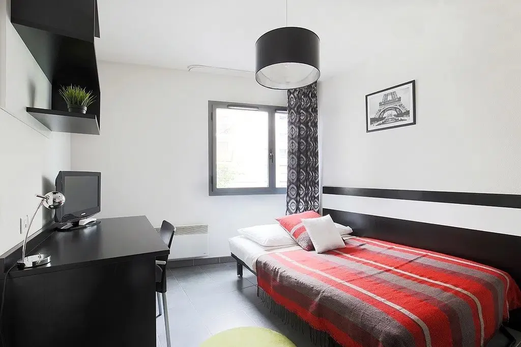 Investissez dans un Studio à Lyon 7ème dans Résidence Sécurisée avec Bail Commercial 