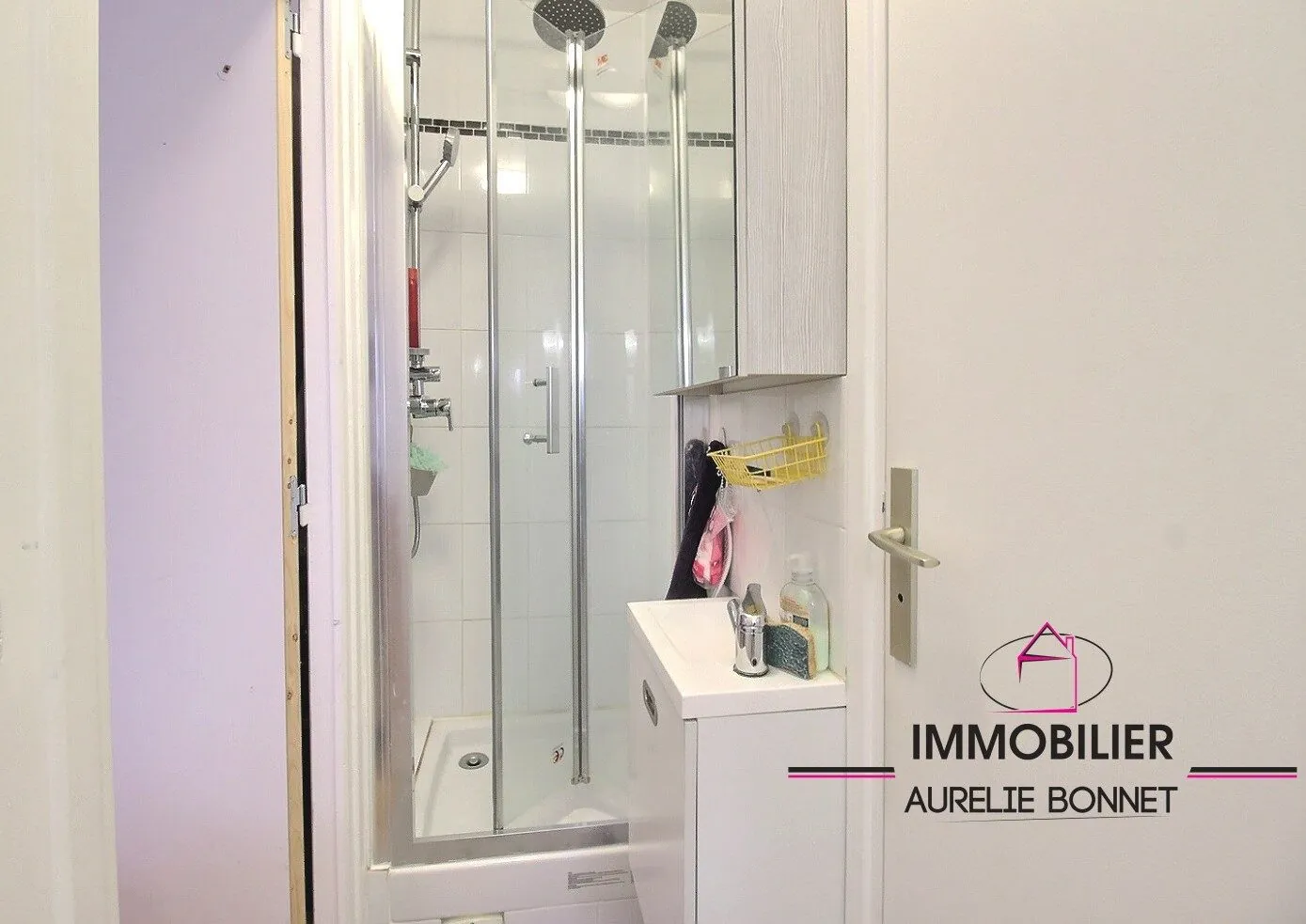 Bel appartement T1/T2 à Deauville avec parking et cave, proximité plage 