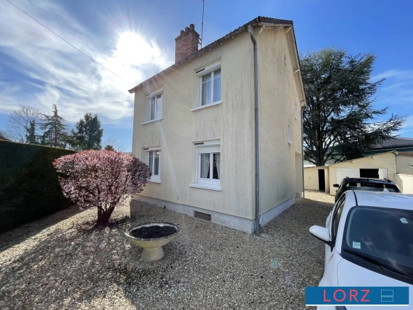 Maison 4 pièces à vendre à Bourges avec cave et jardin