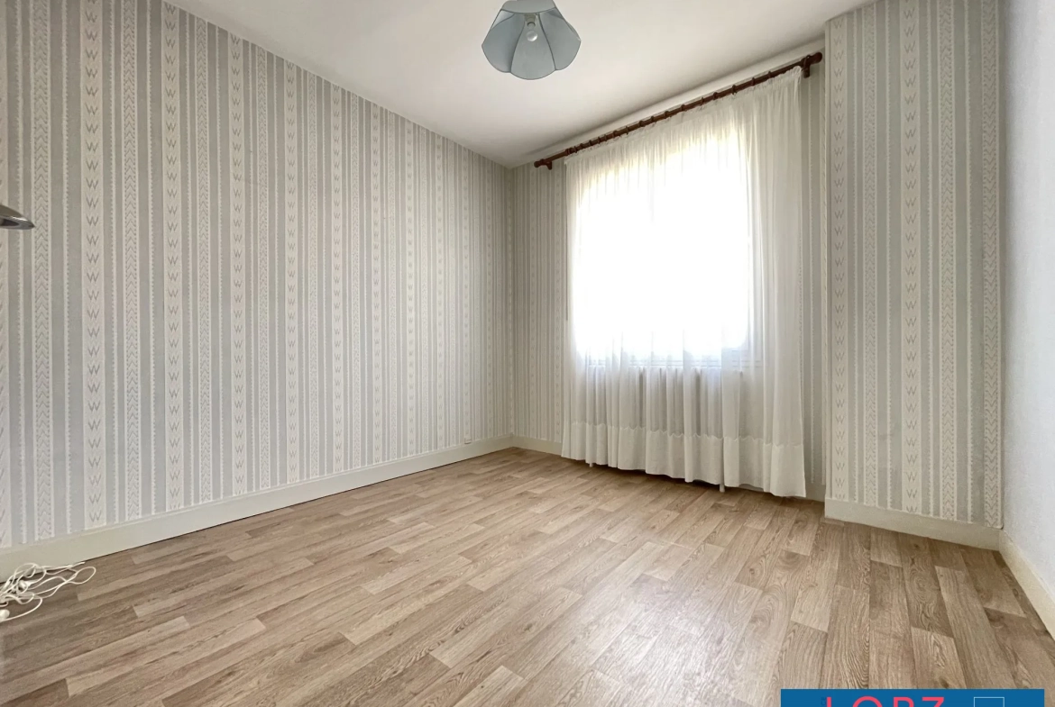 Maison 4 pièces à vendre à Bourges avec cave et jardin 